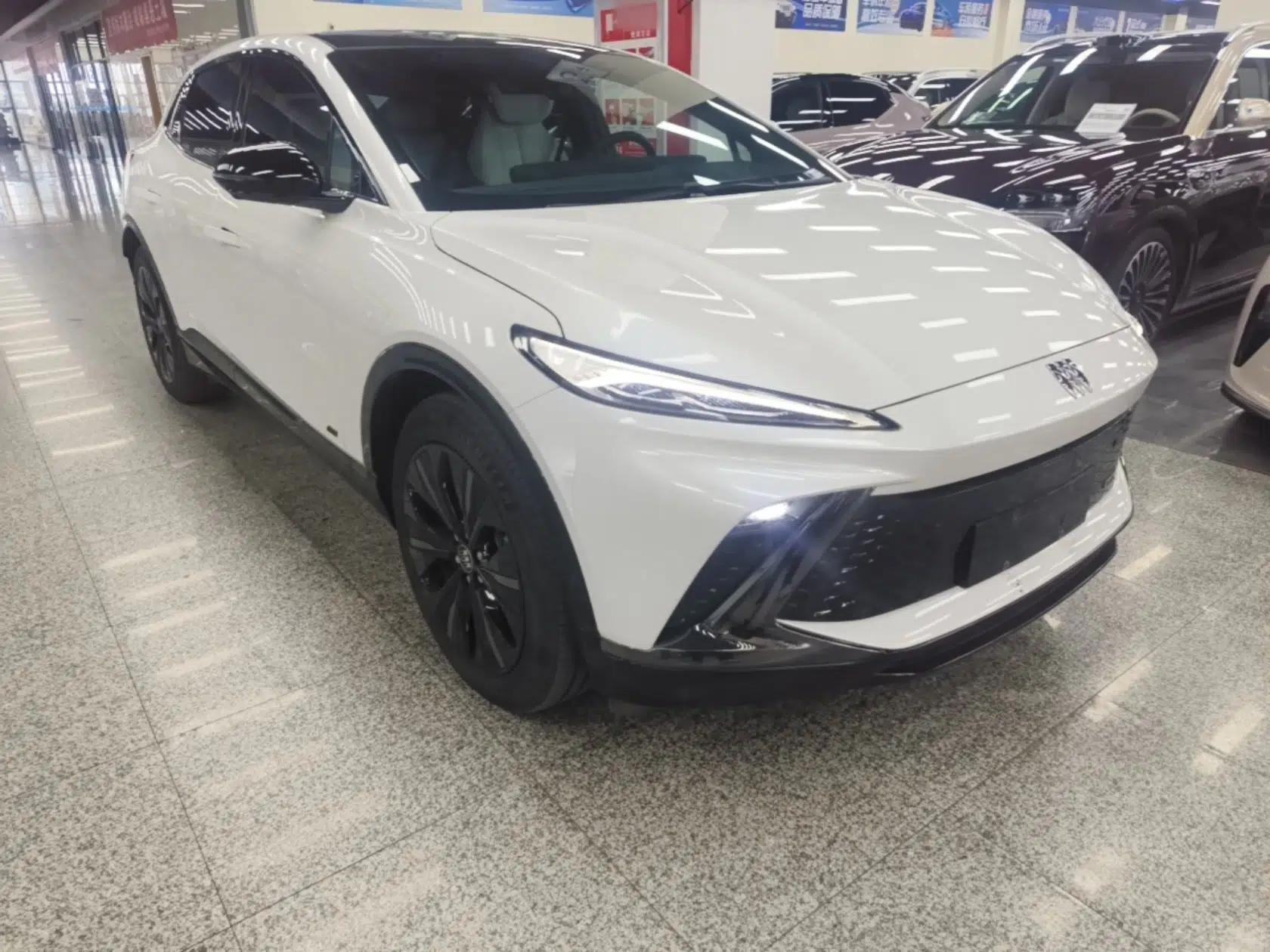 Buick E4 2023 GS Edition — миниатюра 3