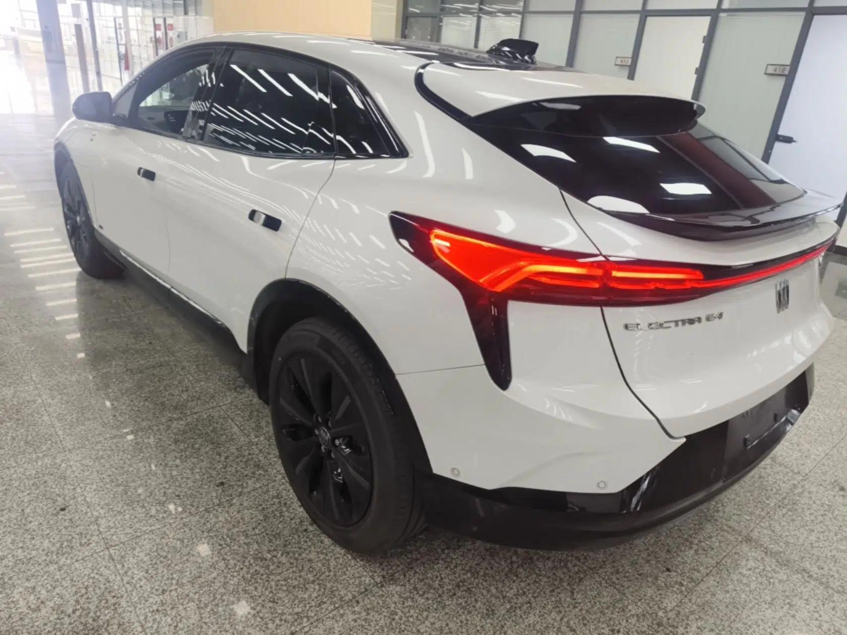 Buick E4 2023 GS Edition — миниатюра 4