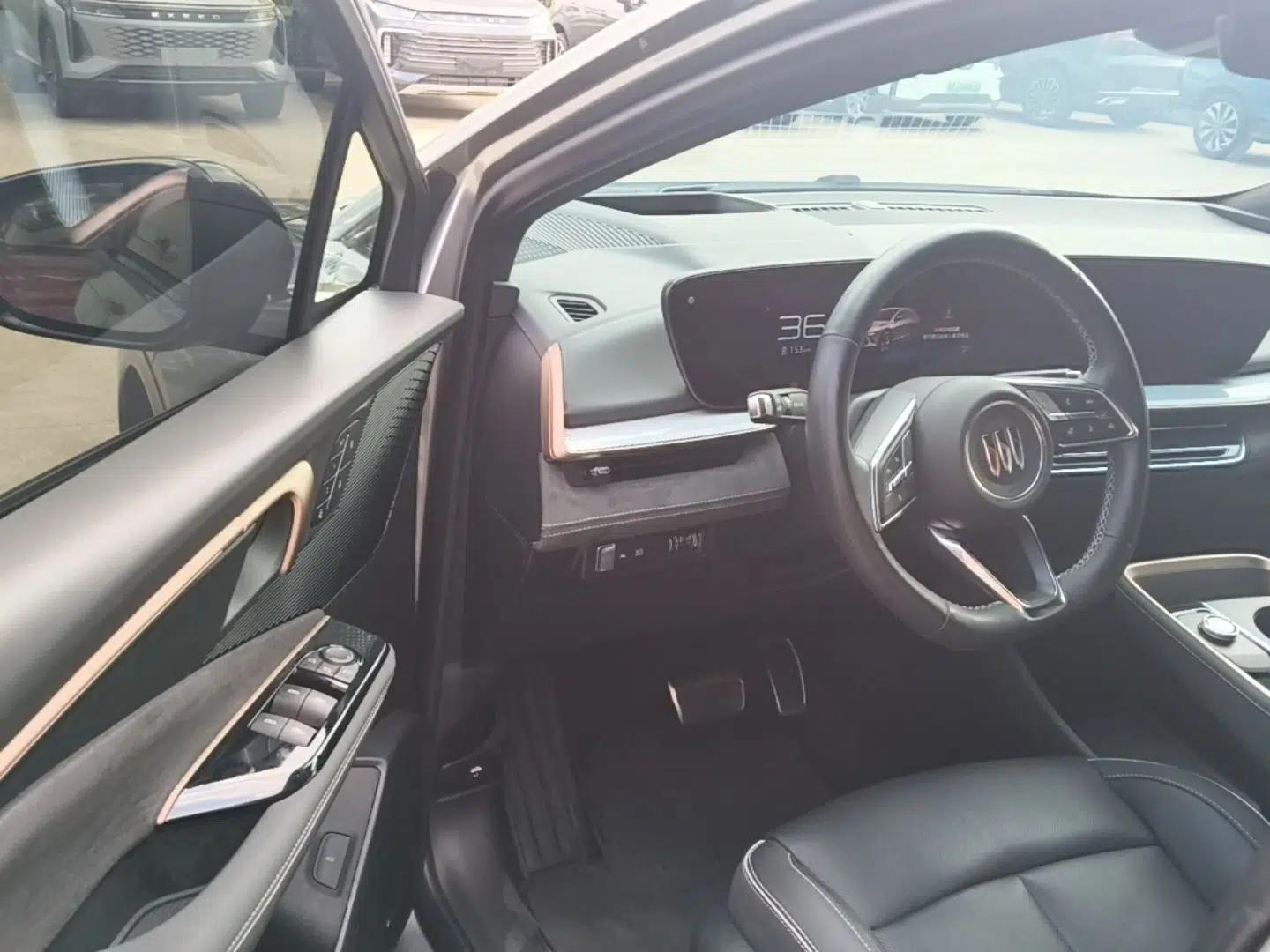 Buick E4 2023 GS Edition — миниатюра 18