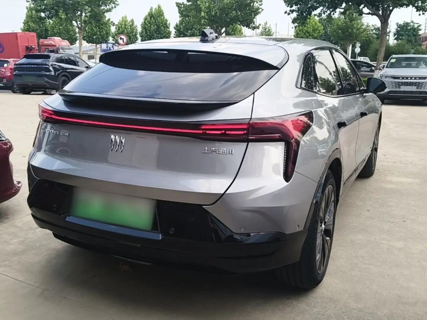 Buick E4 2023 GS Edition — миниатюра 6