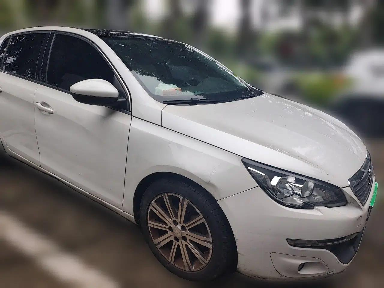 Peugeot 308S 2015 1.2T Automatic Jingchi Edition — миниатюра 3