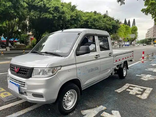 Wuling Rongguang New Truck 2023 Model 1.5L Double Cab Basic (LAR)
