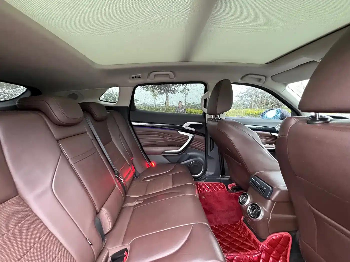 Wey P8 2018 2.0T Flagship Edition — миниатюра 15