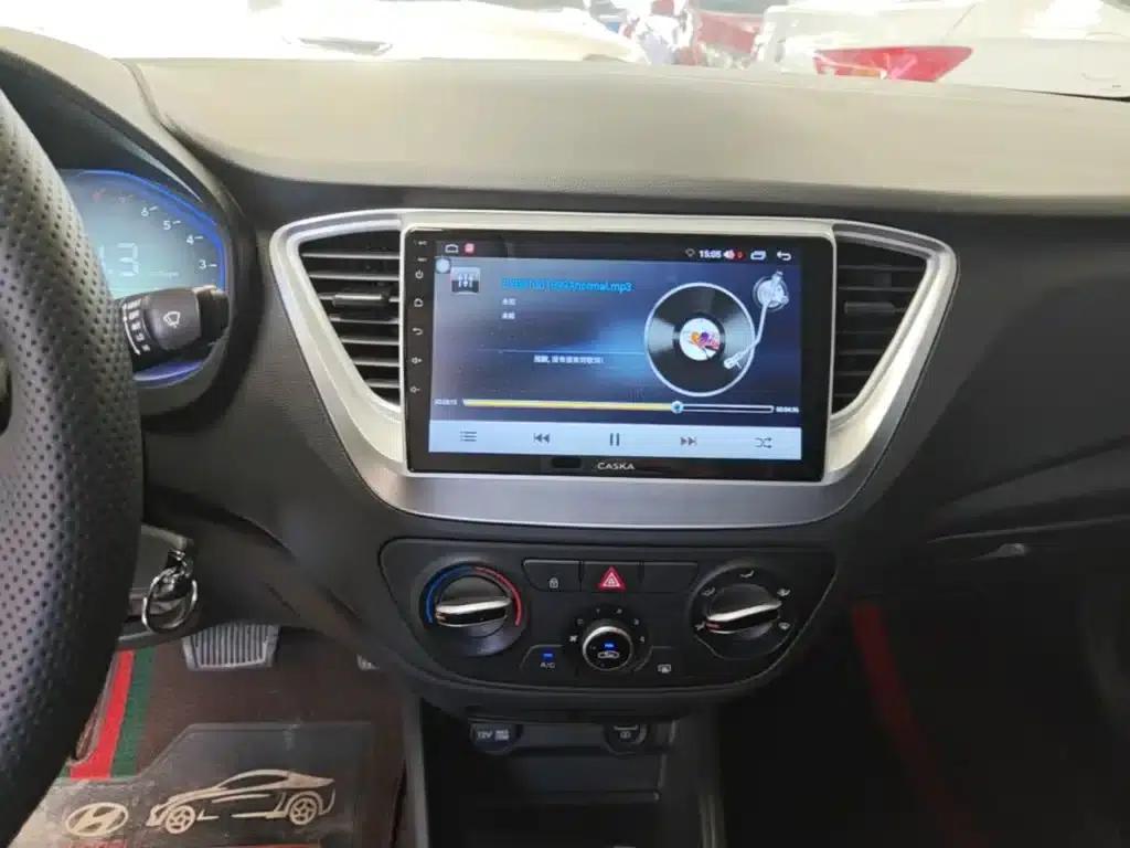 2020 Hyundai Verna 1.4L CVT GLS Cool Edition — миниатюра 13