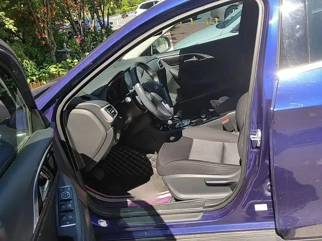Infiniti QX30 2017 1.6T 2WD Fashion Edition — миниатюра 8