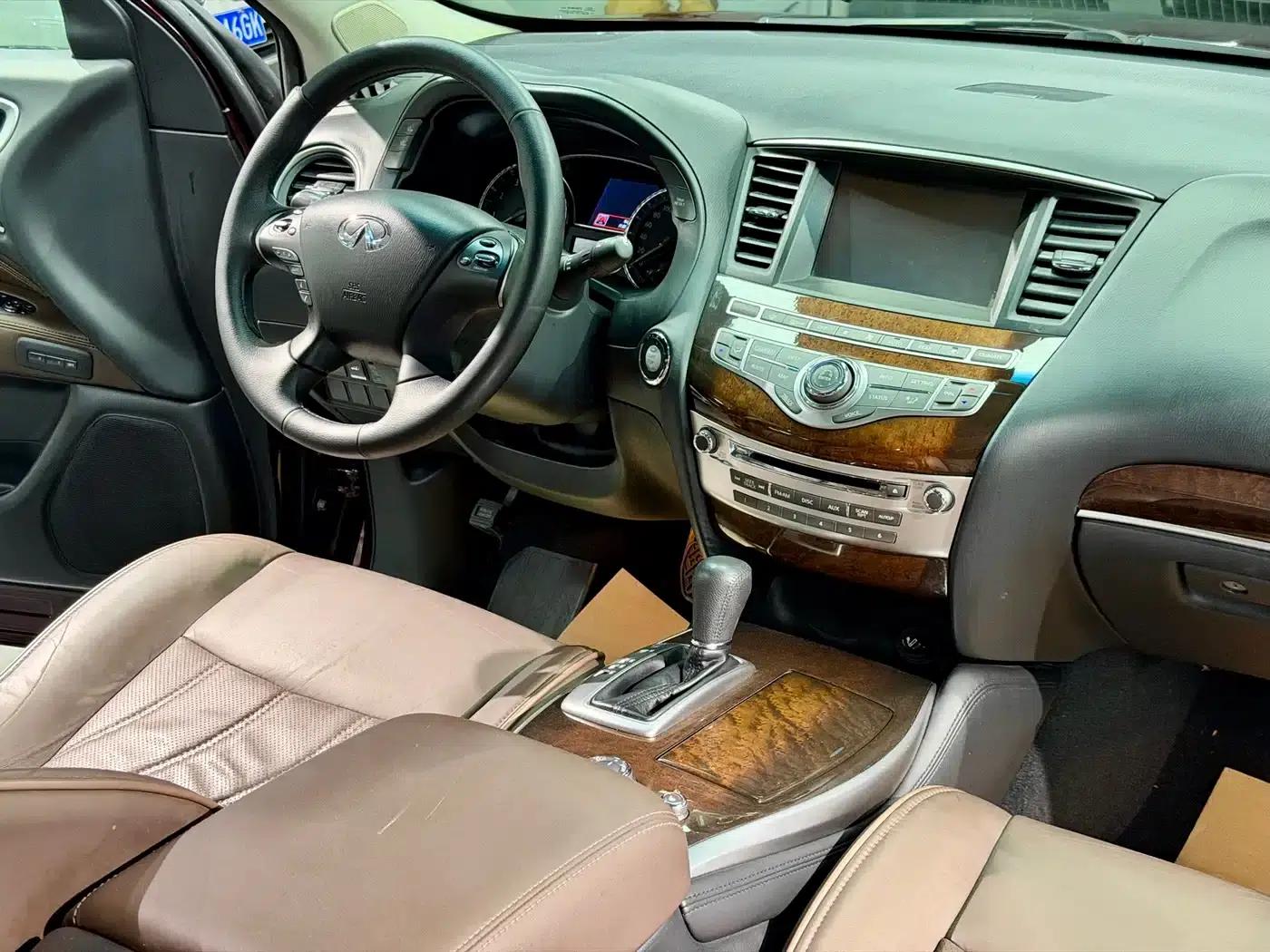 Infiniti JX 2013 JX35 2WD Excellence Edition — миниатюра 14