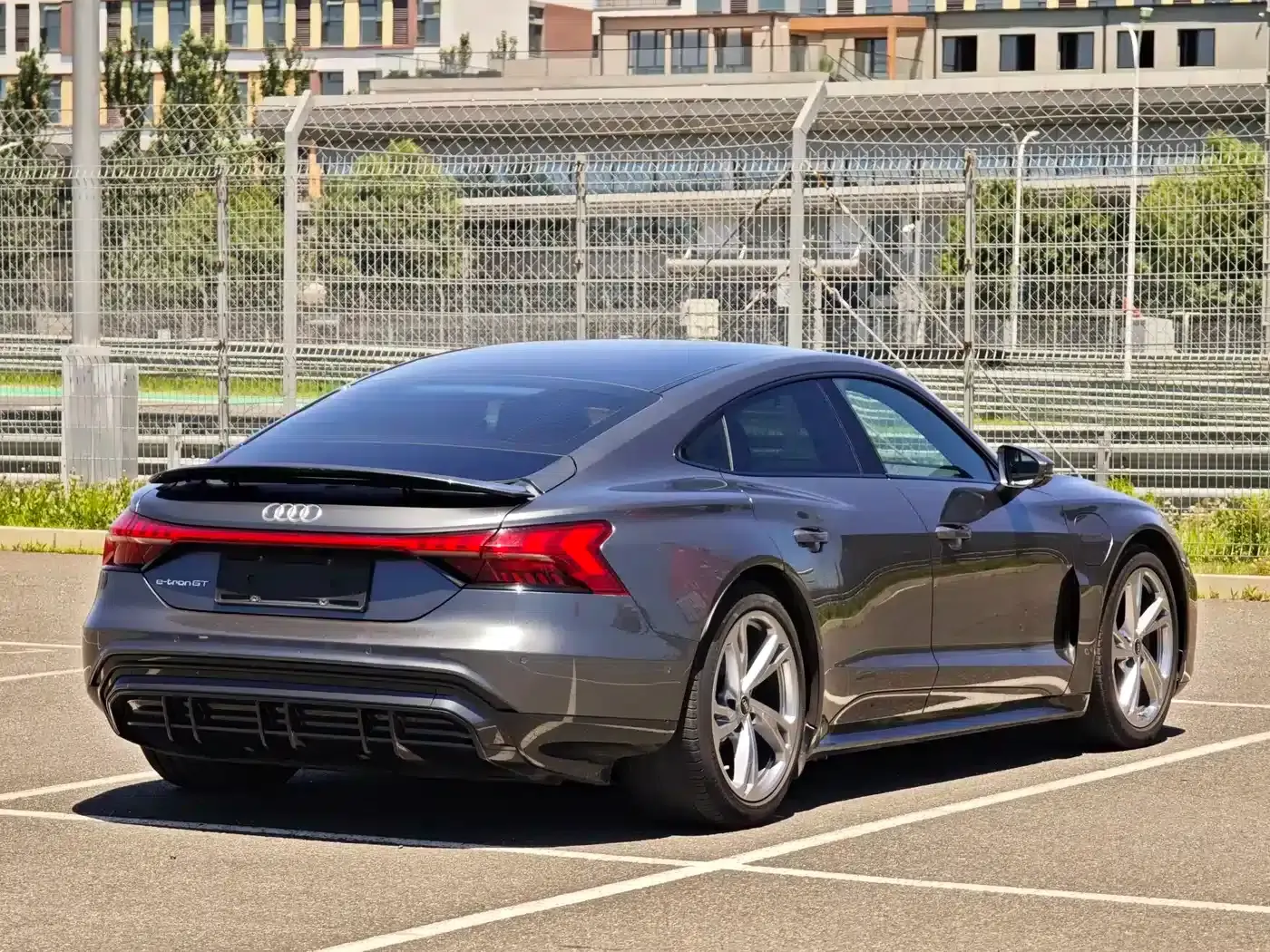 Audi e-tron GT 2023 Base Model — миниатюра 16