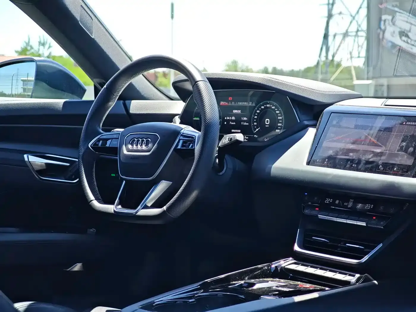 Audi e-tron GT 2023 Base Model — миниатюра 8