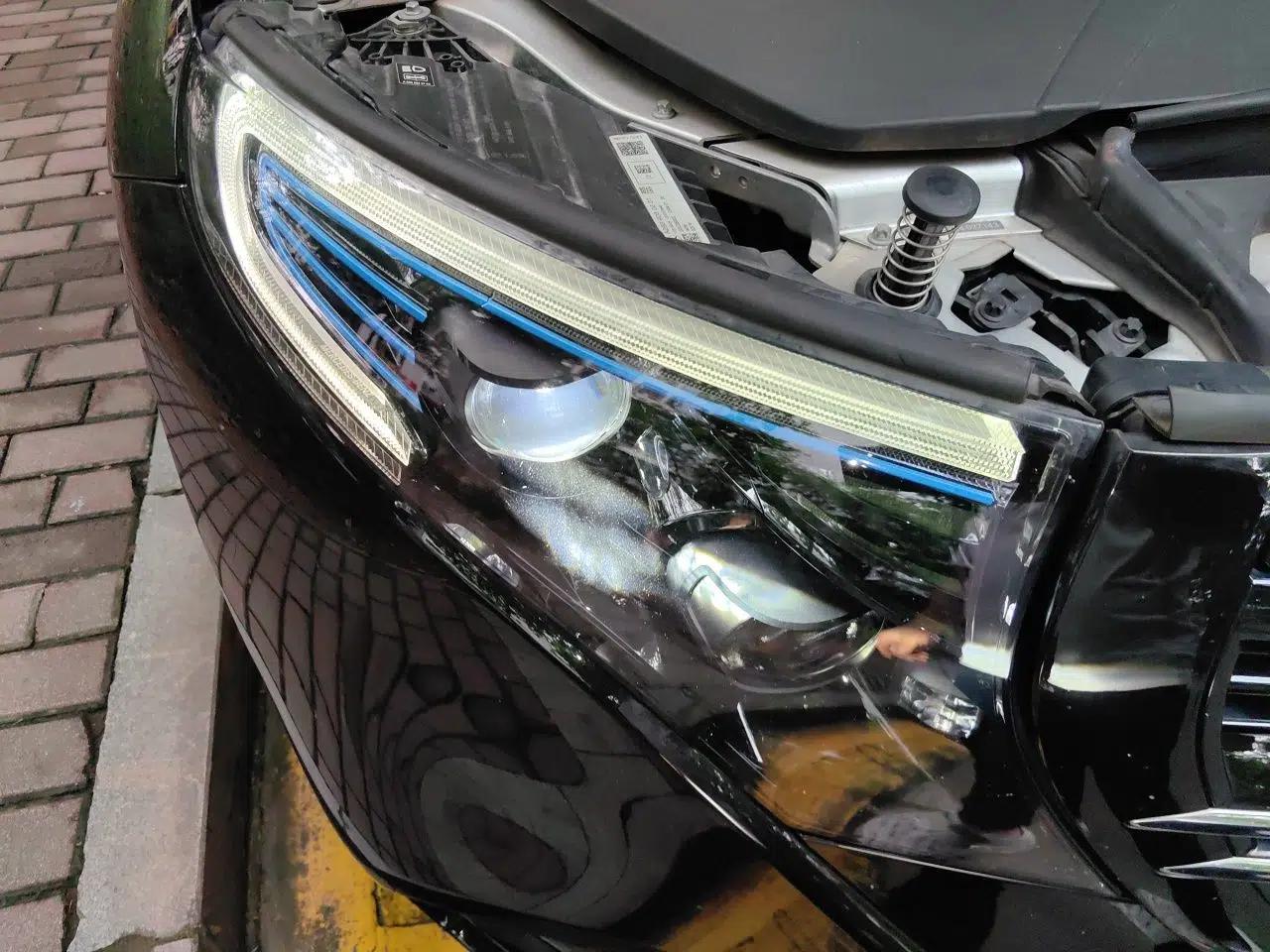 Mercedes-Benz EQC 2021 EQC 400 4MATIC — миниатюра 7
