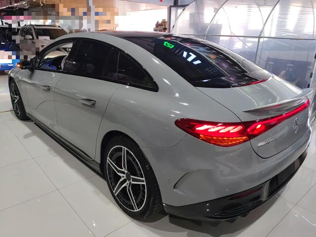 Mercedes-Benz EQE AMG 2023 AMG EQE 53 4MATIC+ — миниатюра 4