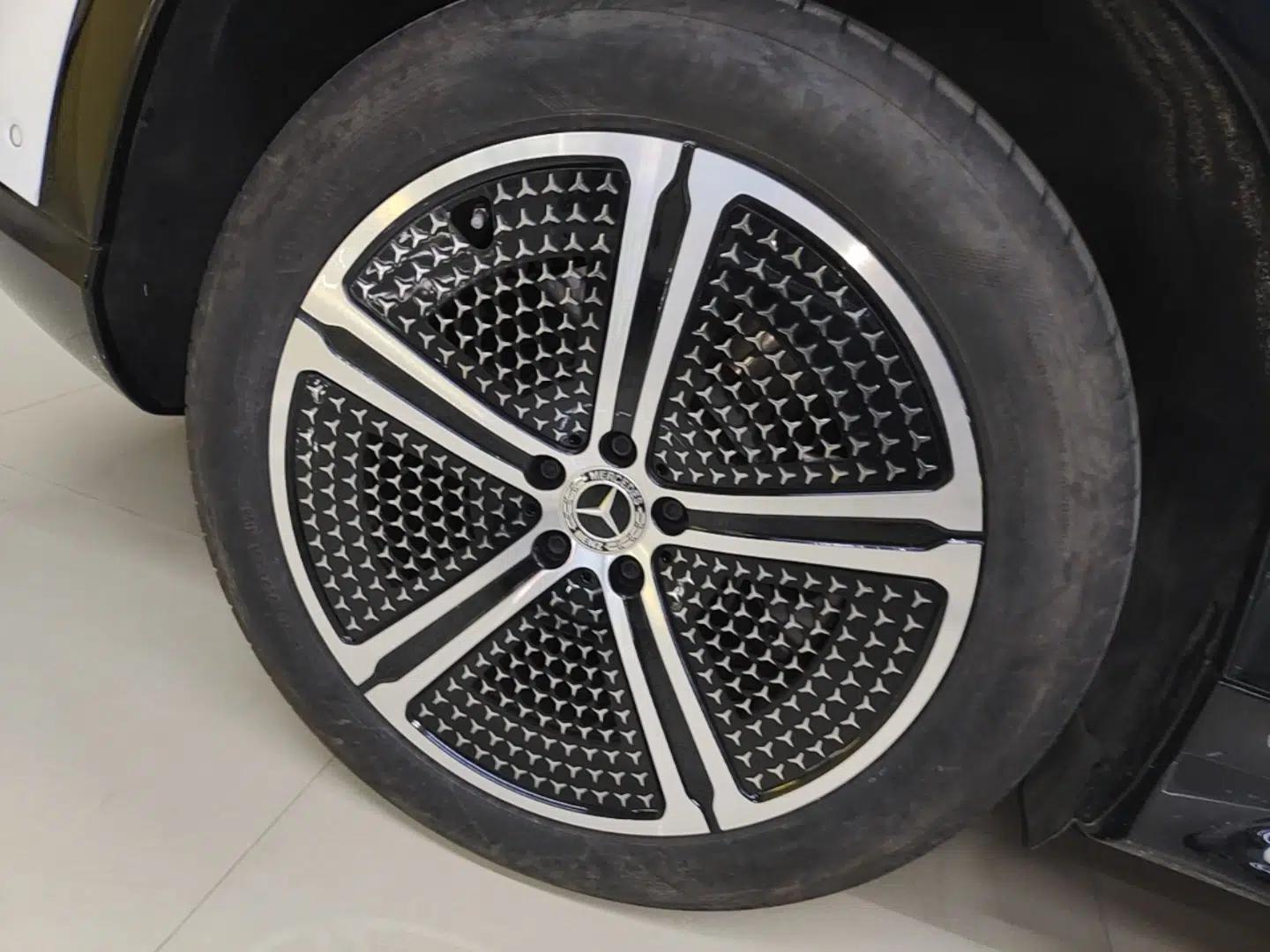 Mercedes-Benz EQS SUV 2023 450+ — миниатюра 16