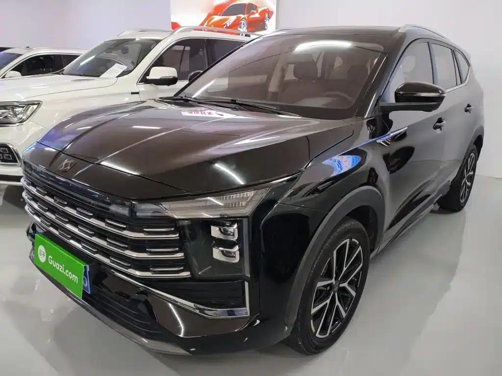 Sihao X8 PLUS 2023 1.5TGDI DCT Smart Edition 7-seater — миниатюра 2