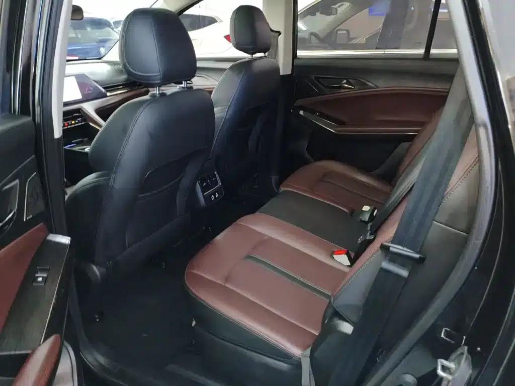 Sihao X8 PLUS 2023 1.5TGDI DCT Smart Edition 7-seater — миниатюра 13