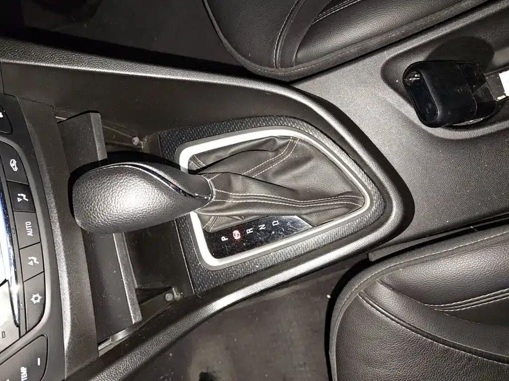 Buick Verano 2019 18T Automatic Connected Elite Model (China VI Emission Standard) — миниатюра 7