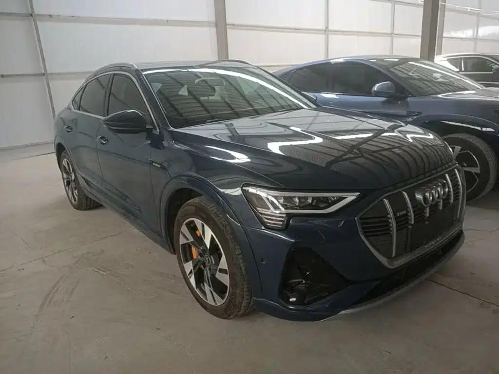 Imported Audi e-tron 2021 Sportback 55 quattro Luxury — миниатюра 4
