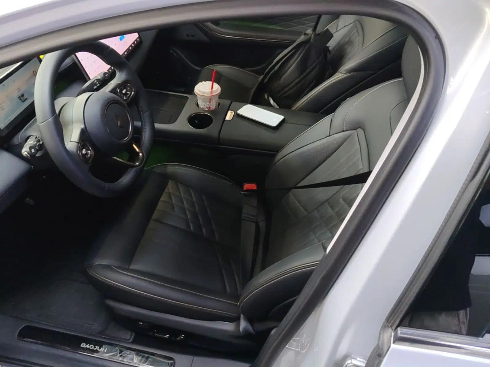 Baojun Enjoy 2025 All-Electric 600km Luxury Edition — миниатюра 17