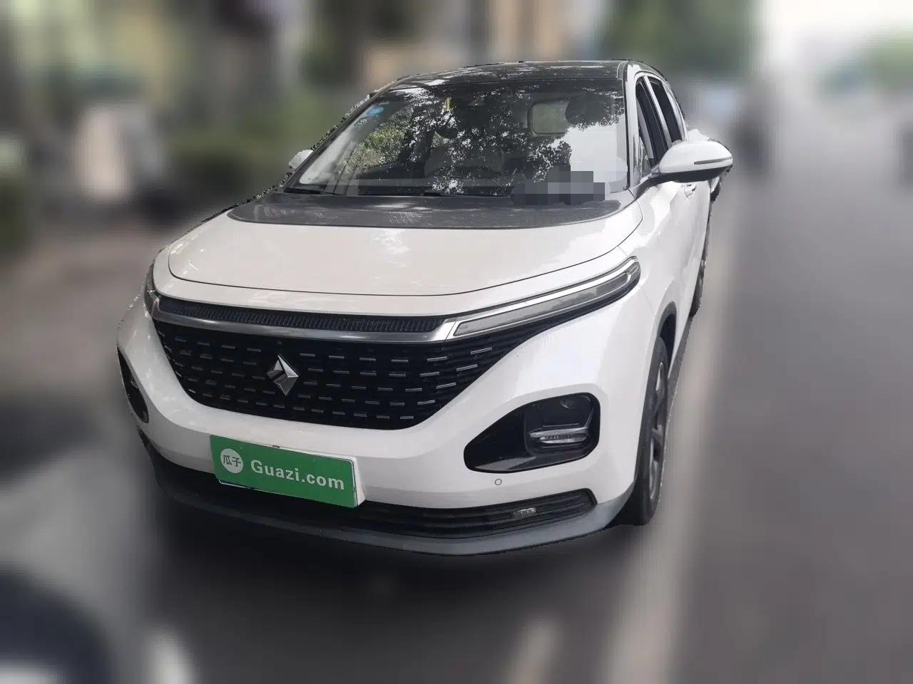 Baojun RM-5 2019 1.5T CVT 24-Hour Online Premium Version 7 Seats — миниатюра 2