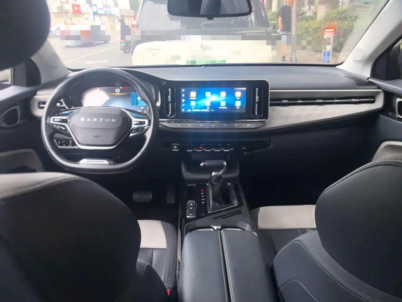 Baojun RM-5 2019 1.5T CVT 24-Hour Online Premium Version 7 Seats — миниатюра 9
