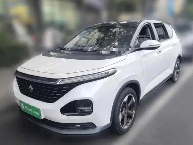 Baojun RM-5 2019 1.5T CVT 24-Hour Online Premium Version 7 Seats