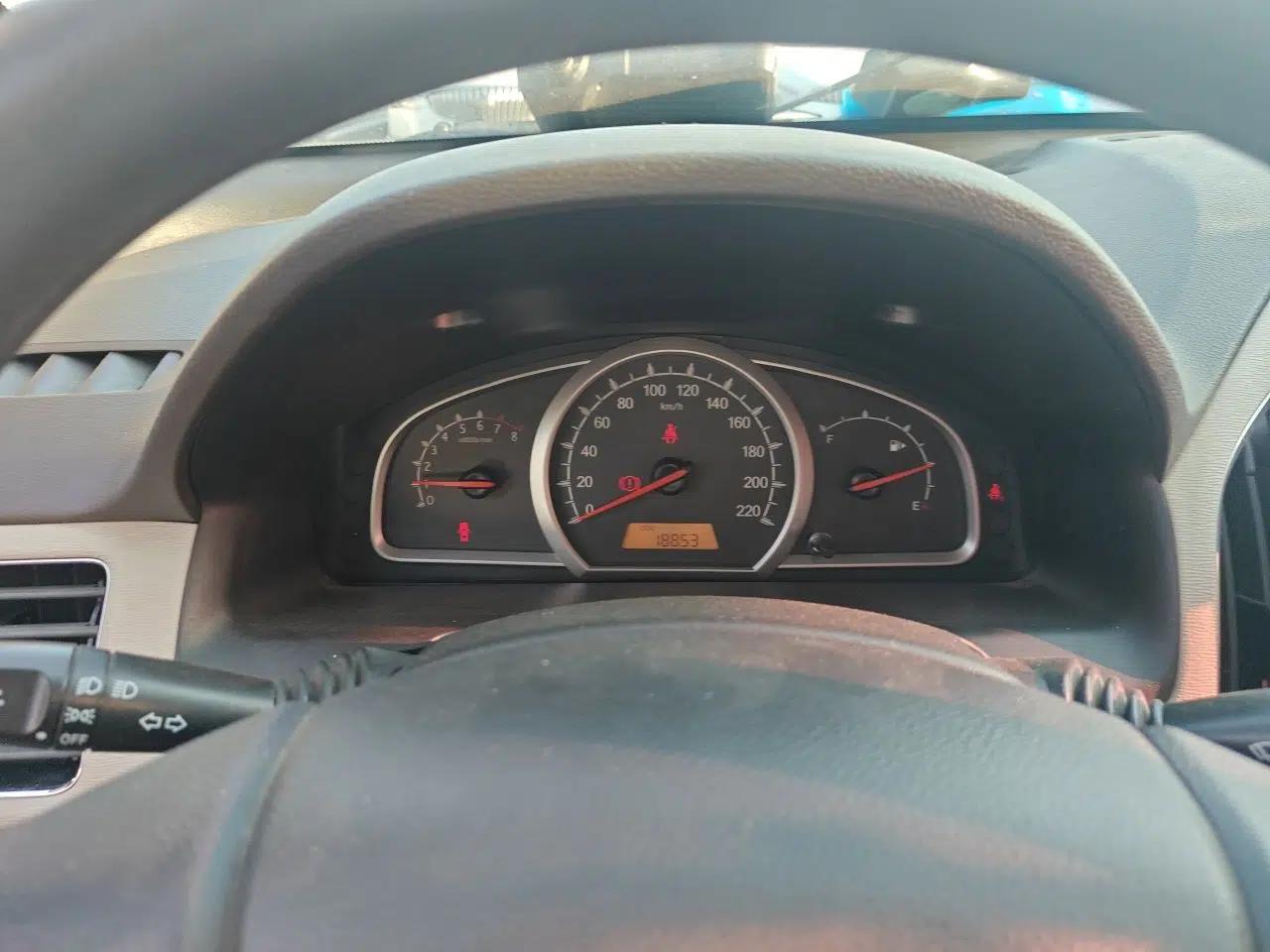 Baojun 630 2013 1.5L manual standard version — миниатюра 11