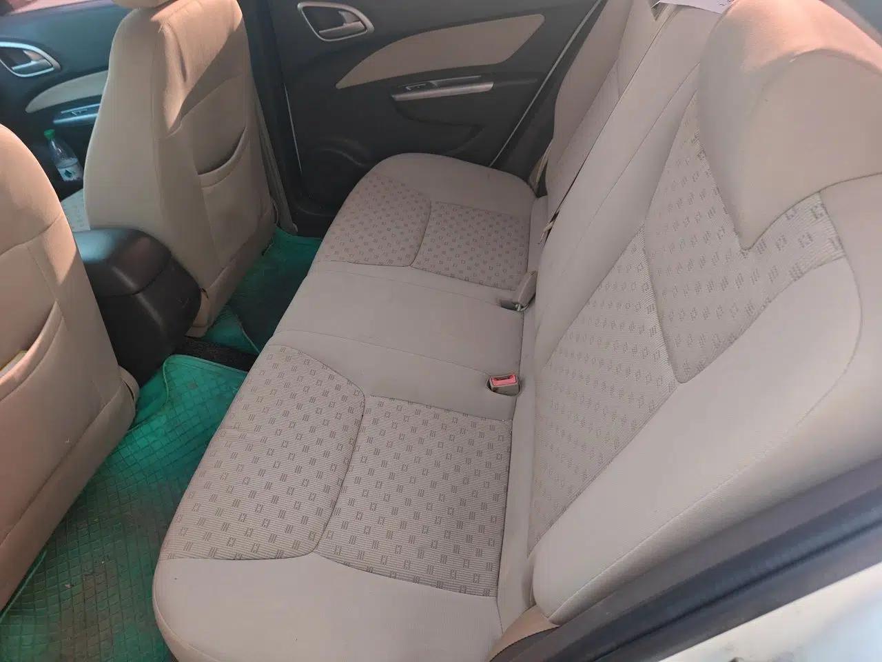 Baojun 630 2013 1.5L manual standard version — миниатюра 17
