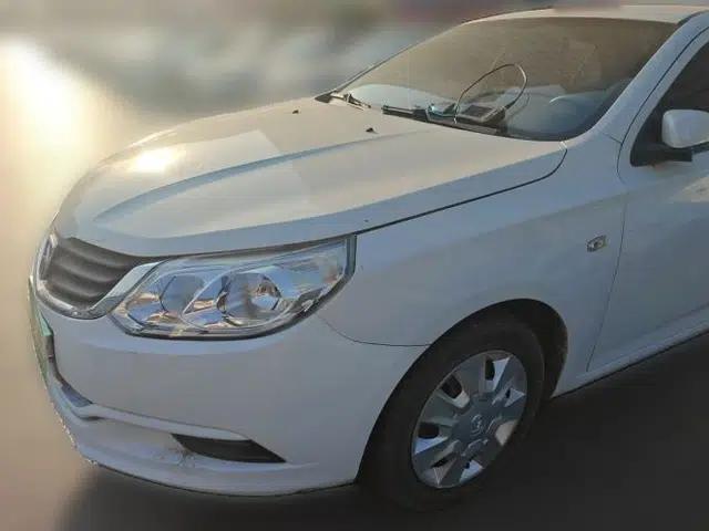 Baojun 630 2013 1.5L manual standard version