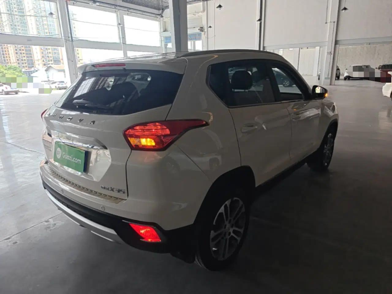BAIC Senova X35 2016 1.5L Manual Luxury Edition — миниатюра 6
