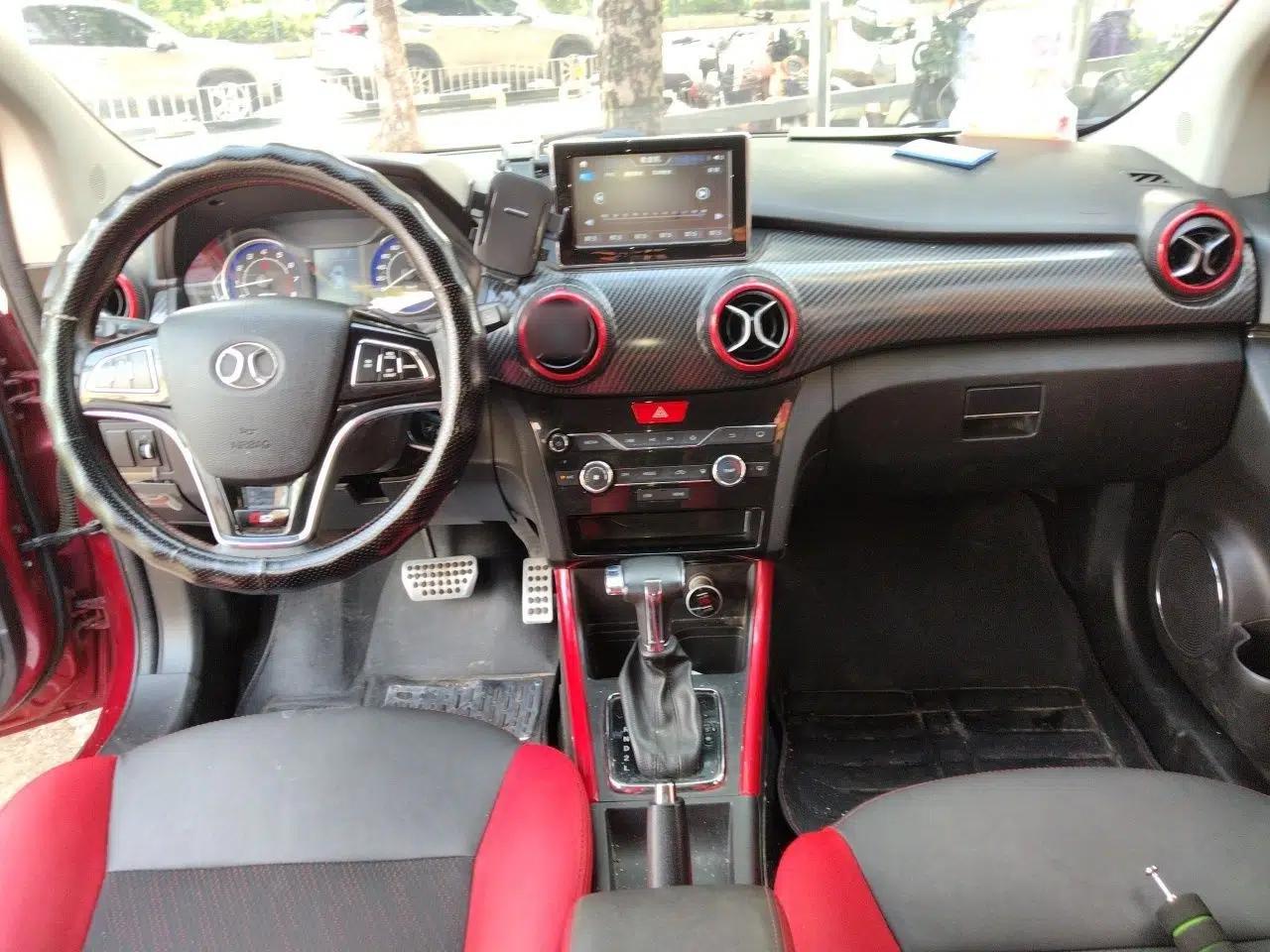 BAIC Senova X25 2015 1.5L Automatic Elite Model — миниатюра 9