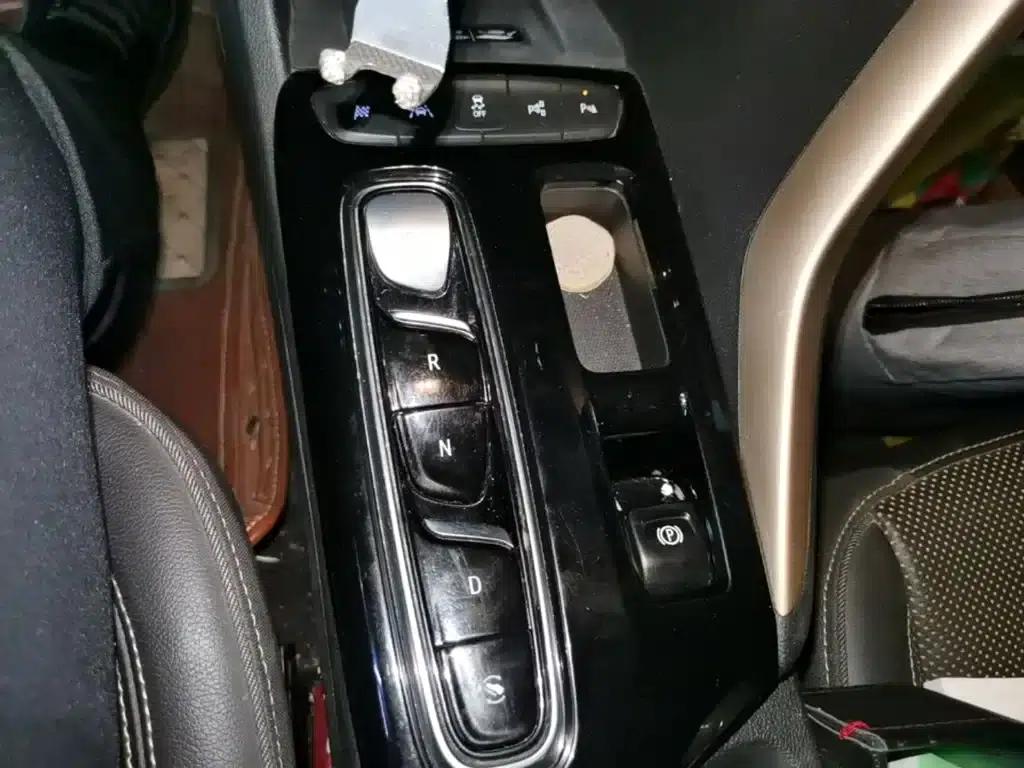 Buick Velite 7 2020 652E Connected Smart Edition — миниатюра 14