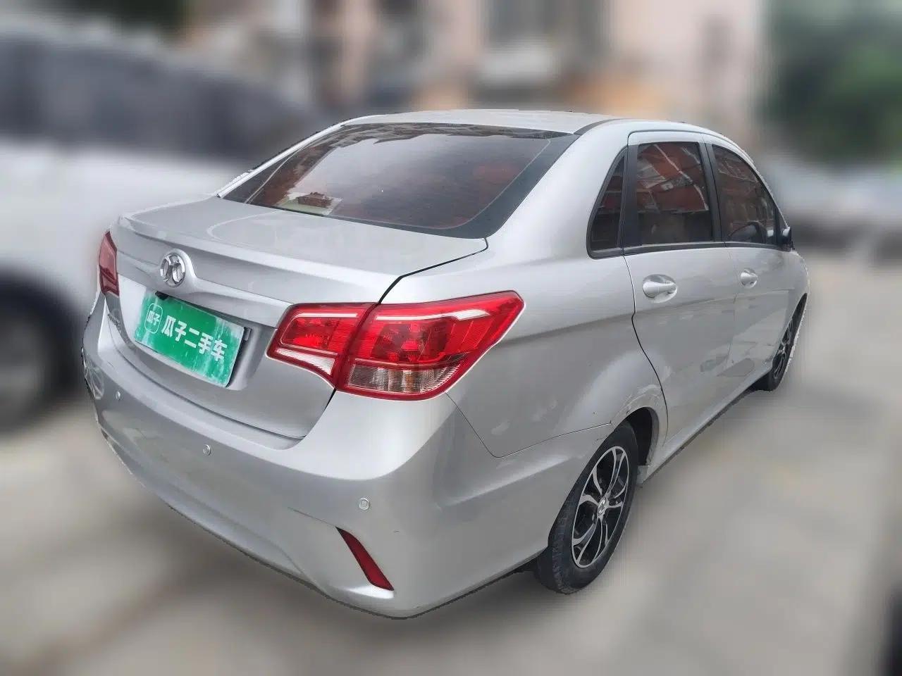 BAIC Senova D20 2015 Sedan 1.5L Manual Lotte Edition — миниатюра 4