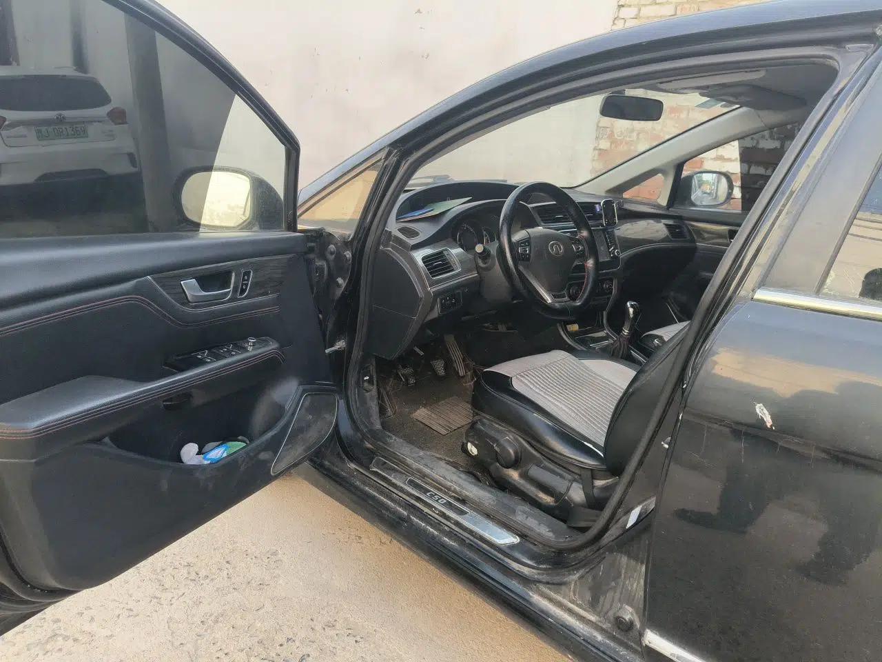 Great Wall C50 2014 Upgraded Model 1.5T Manual Comfort Version — миниатюра 16