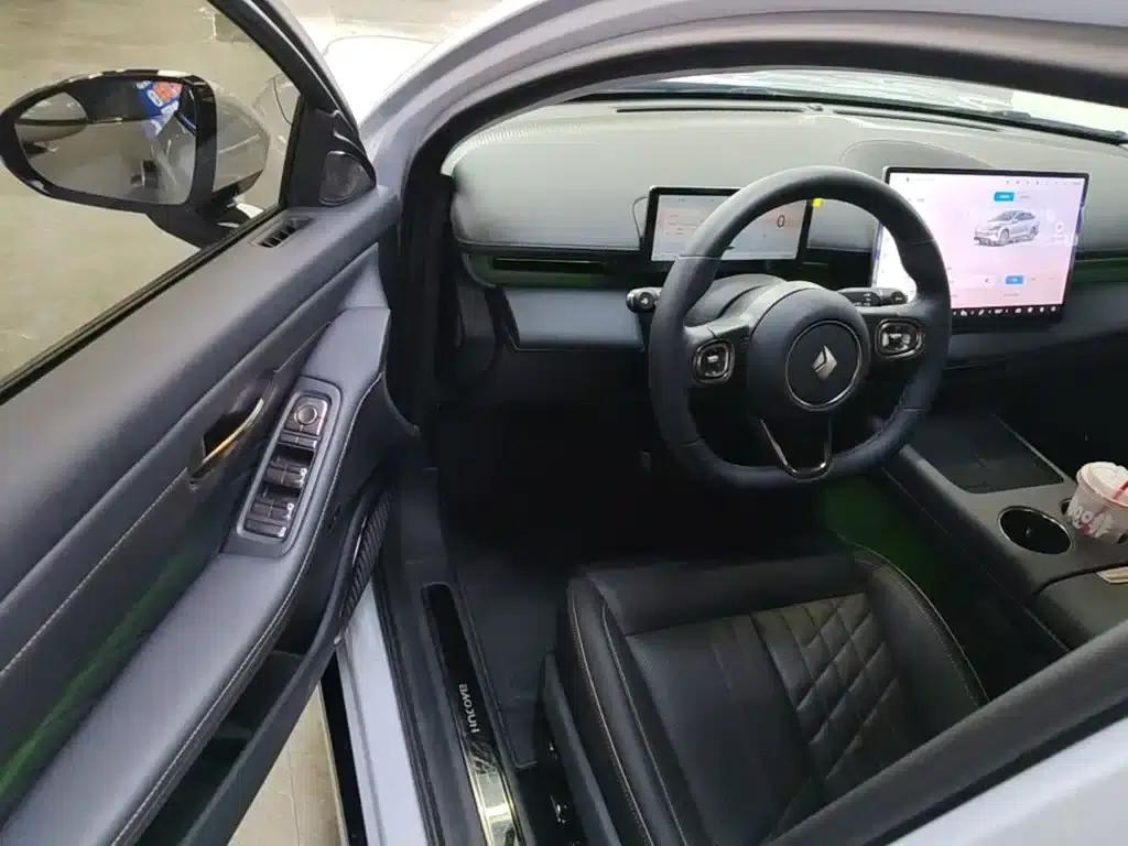 Baojun Enjoy 2025 Pure Electric 600km Luxury Edition — миниатюра 16