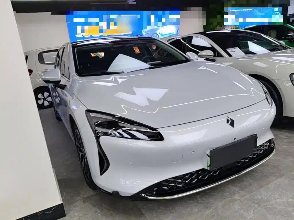 Baojun Enjoy 2025 Pure Electric 600km Luxury Edition — миниатюра 4