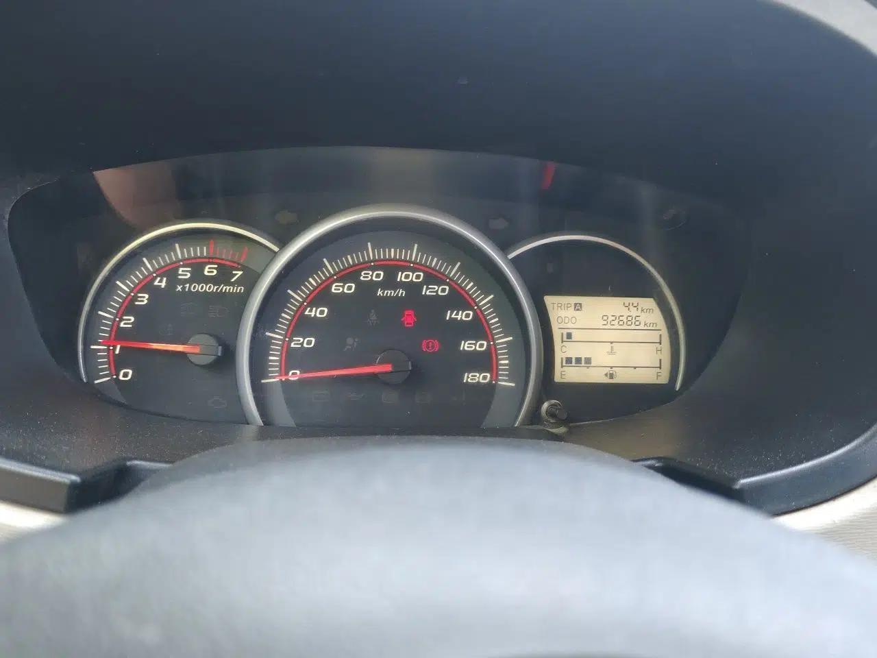 CHANGAN OSHAN Olisway 2013 1.2L Manual Elite Model — миниатюра 11