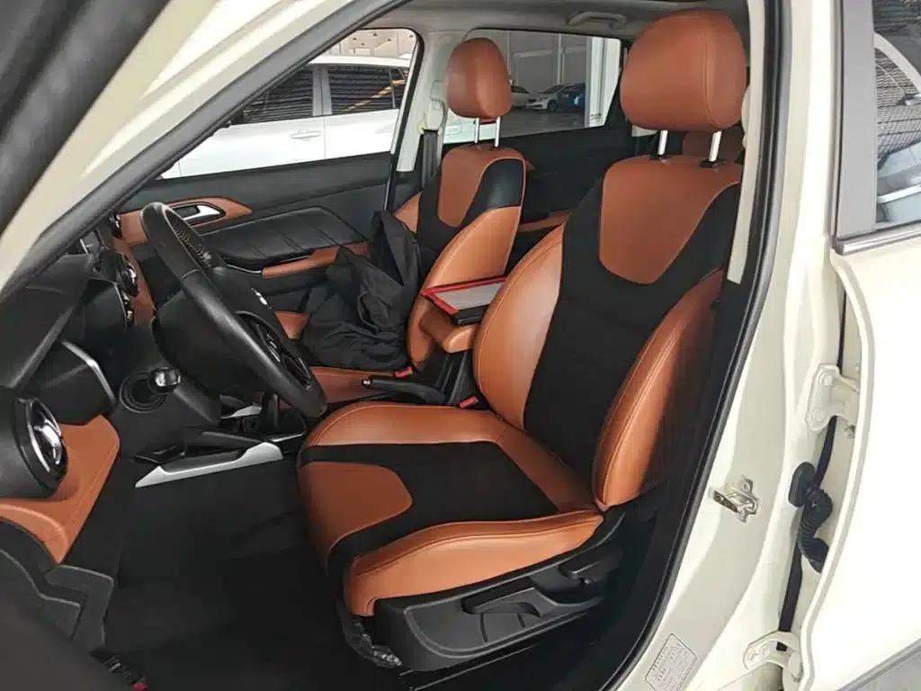 2016 Senova X35 1.5L Manual Deluxe Edition — миниатюра 15