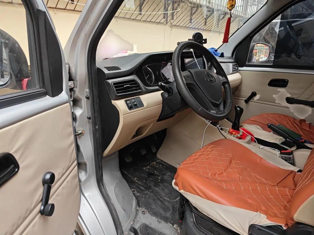 CHANGAN KUAYUE Xing V3 2023 1.3L Gasoline Comfort Model 5-Seater Passenger Vehicle — миниатюра 16
