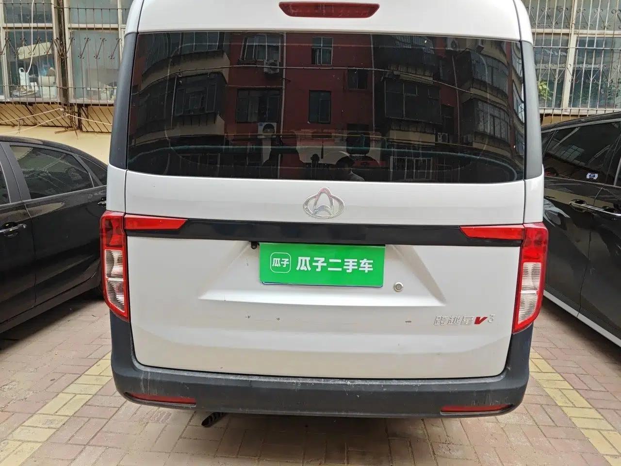 CHANGAN KUAYUE Xing V3 2023 1.3L Gasoline Comfort Model 5-Seater Passenger Vehicle — миниатюра 5