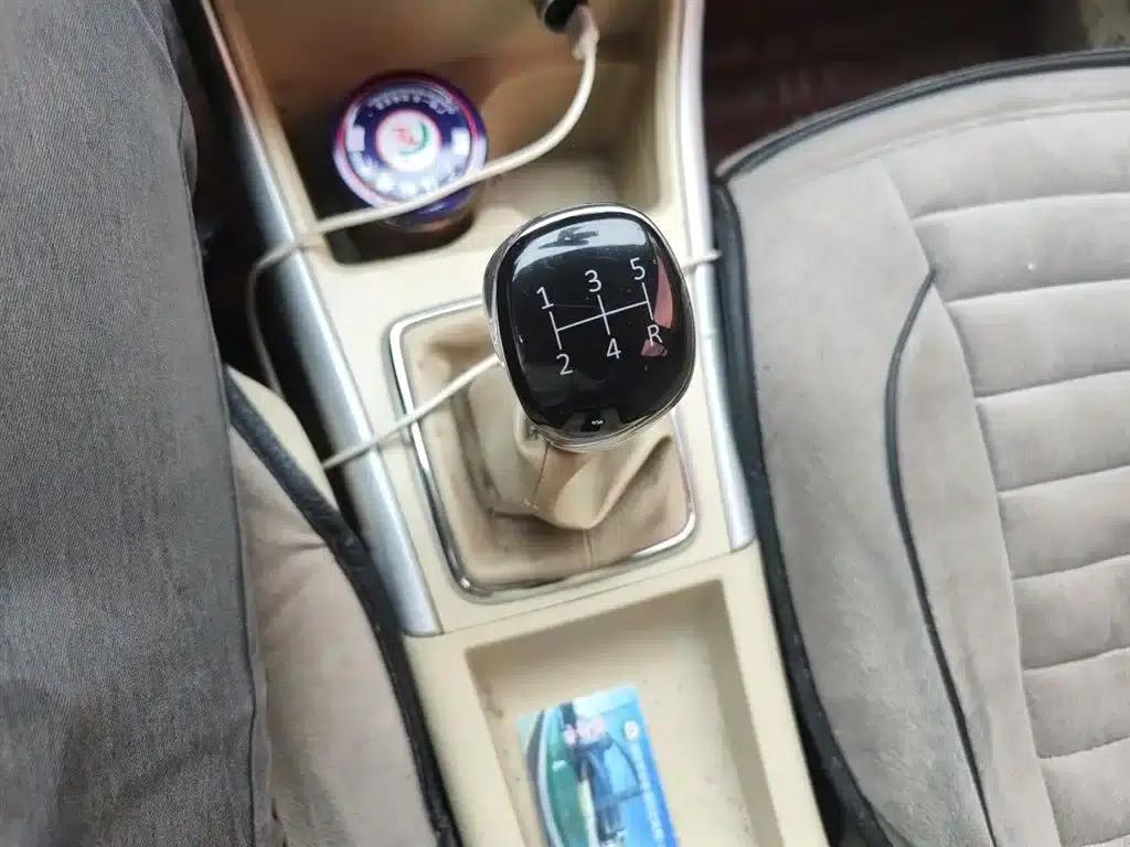 绅宝D20 2015款 三厢 1.5L 手动乐天版 — миниатюра 10