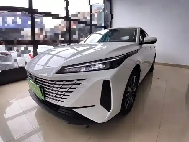 Changan Oushang 520 2025 Standard Edition