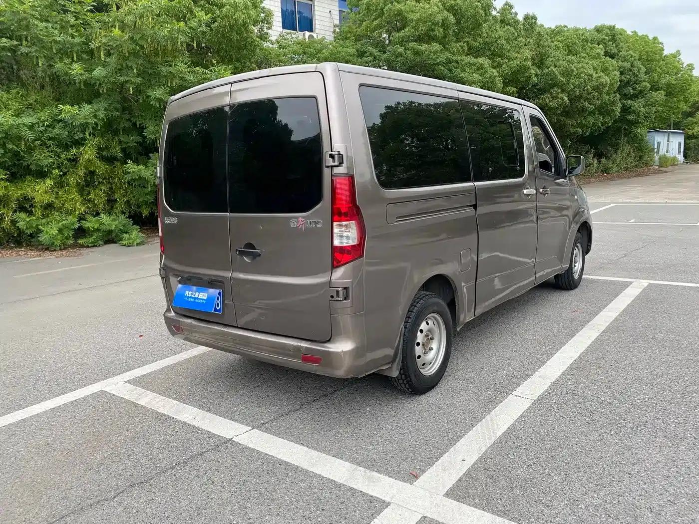 Changan Ruixing M70 2019 1.5L Comfort 6-seater National VI Flat Top Double Door DAM15KL — миниатюра 12