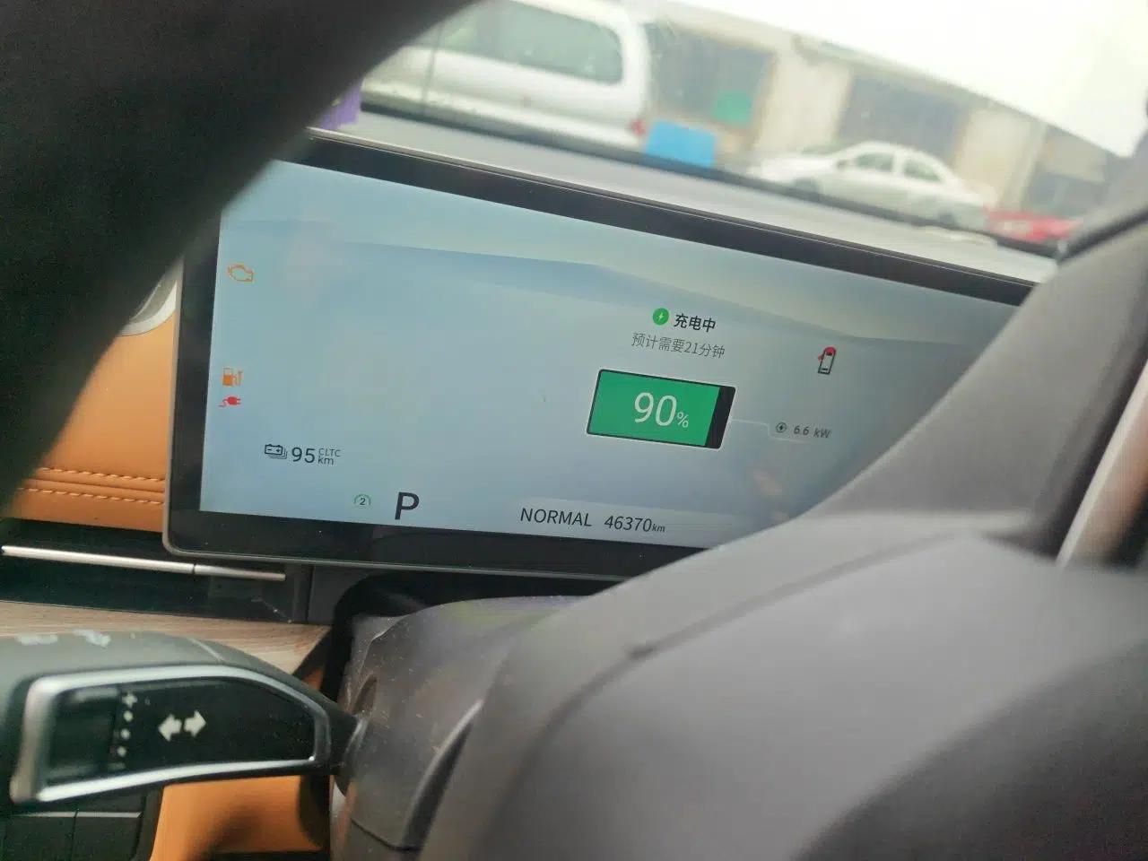 SAIC MAXUS G50 PHEV 2025 Leading Edition — миниатюра 11