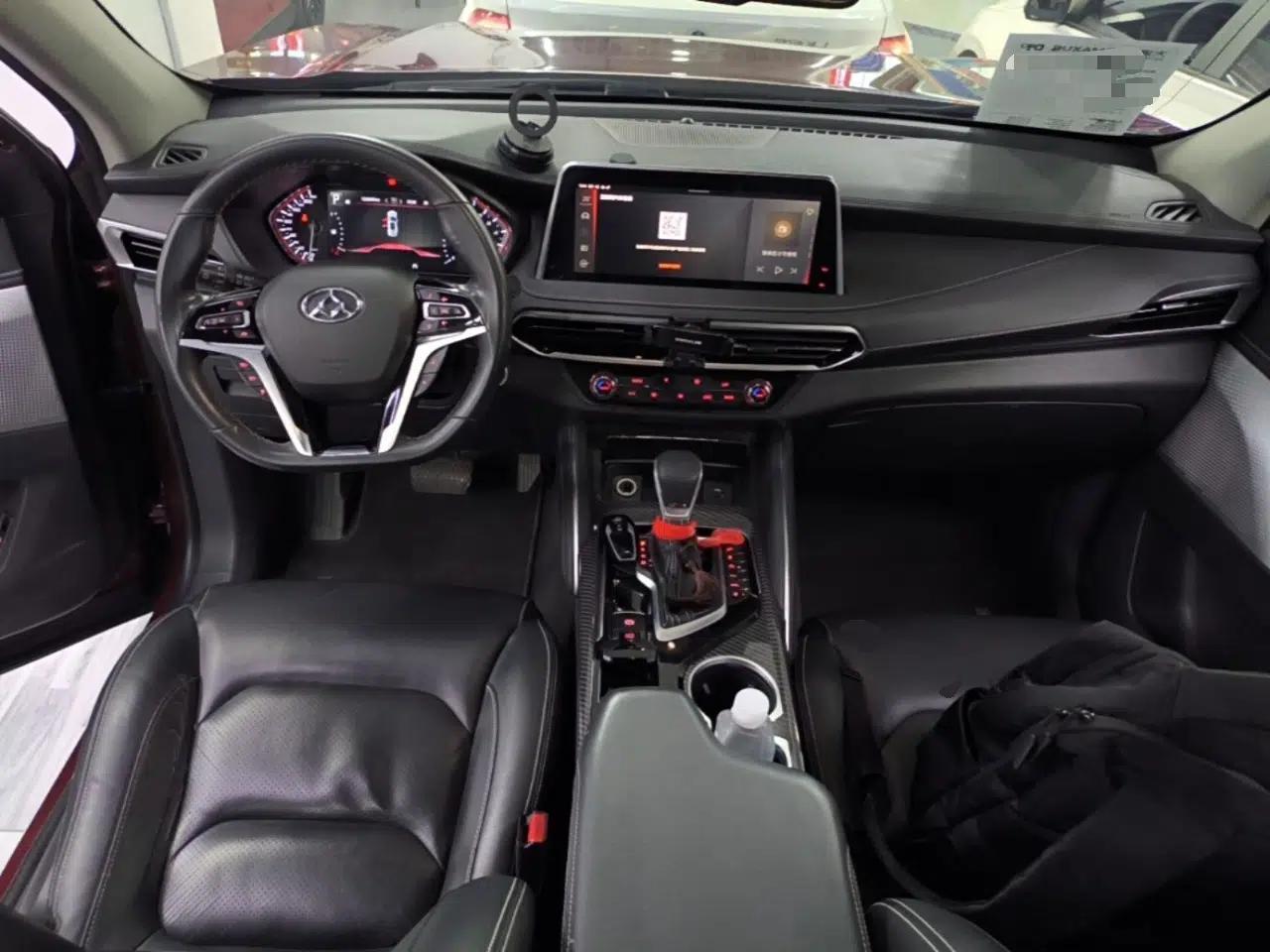 SAIC MAXUS D90 2017 2.0T Automatic Two-Wheel Drive - Uranus — миниатюра 12