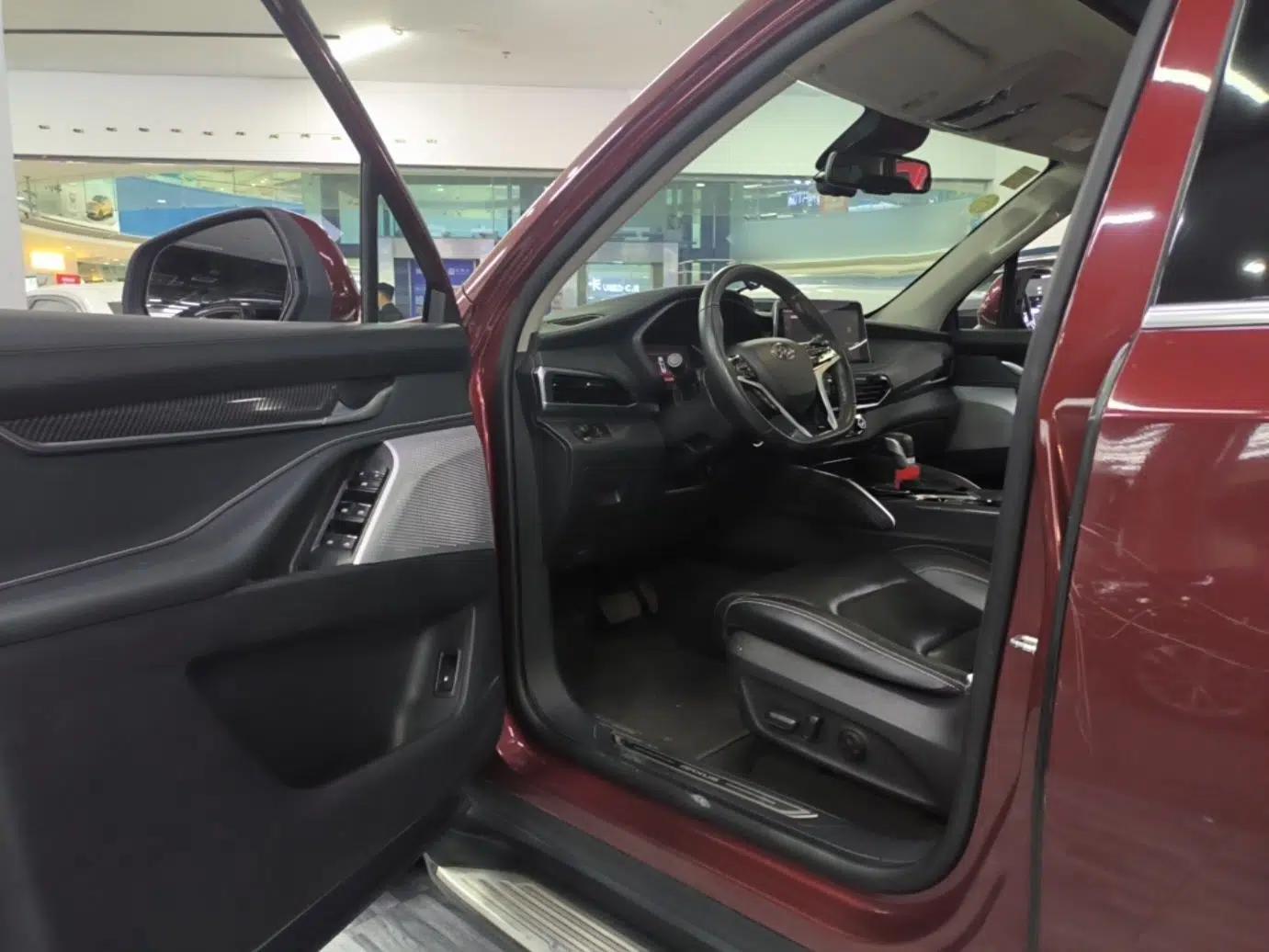 SAIC MAXUS D90 2017 2.0T Automatic Two-Wheel Drive - Uranus — миниатюра 18