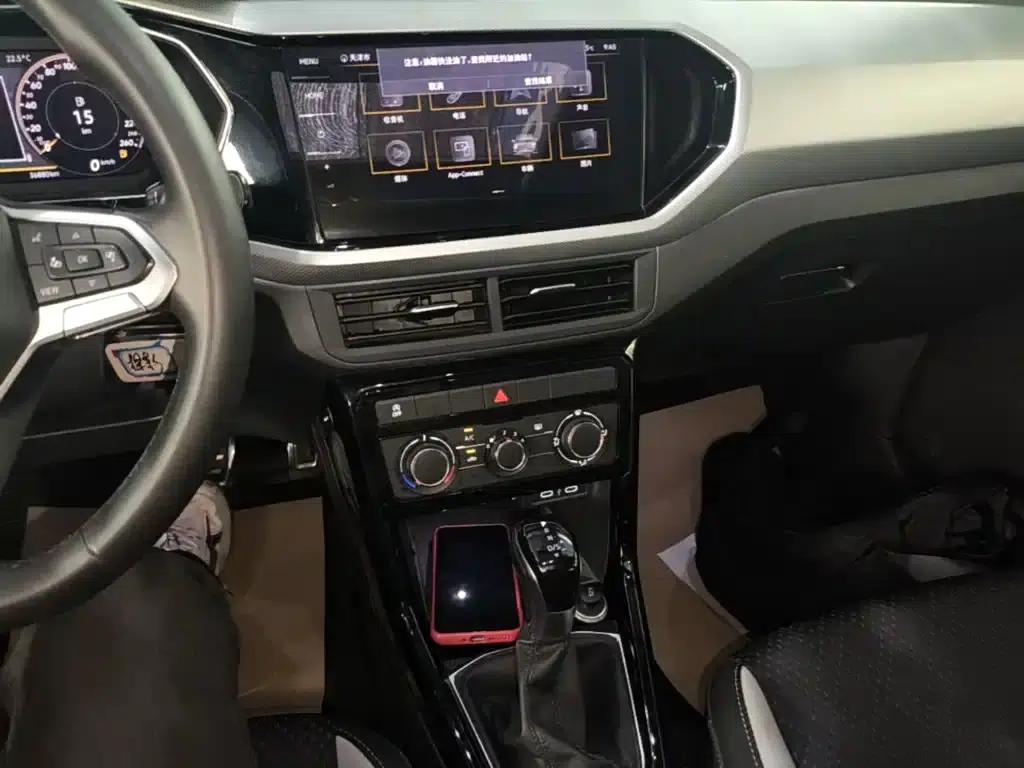 T-Cross 2021 200TSI DSG R-Line Smart Edition — миниатюра 13