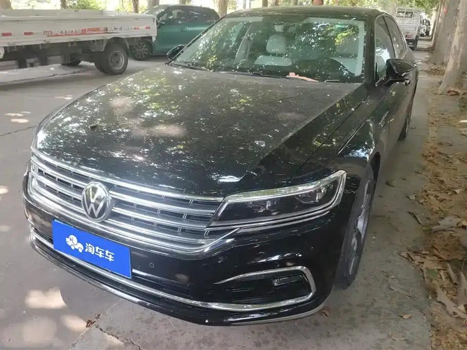 Phideon 2021 380TSI Luxury Edition — миниатюра 1