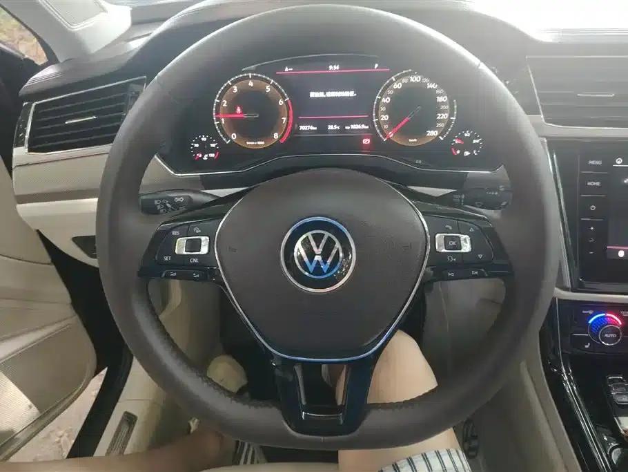 Phideon 2021 380TSI Luxury Edition — миниатюра 15
