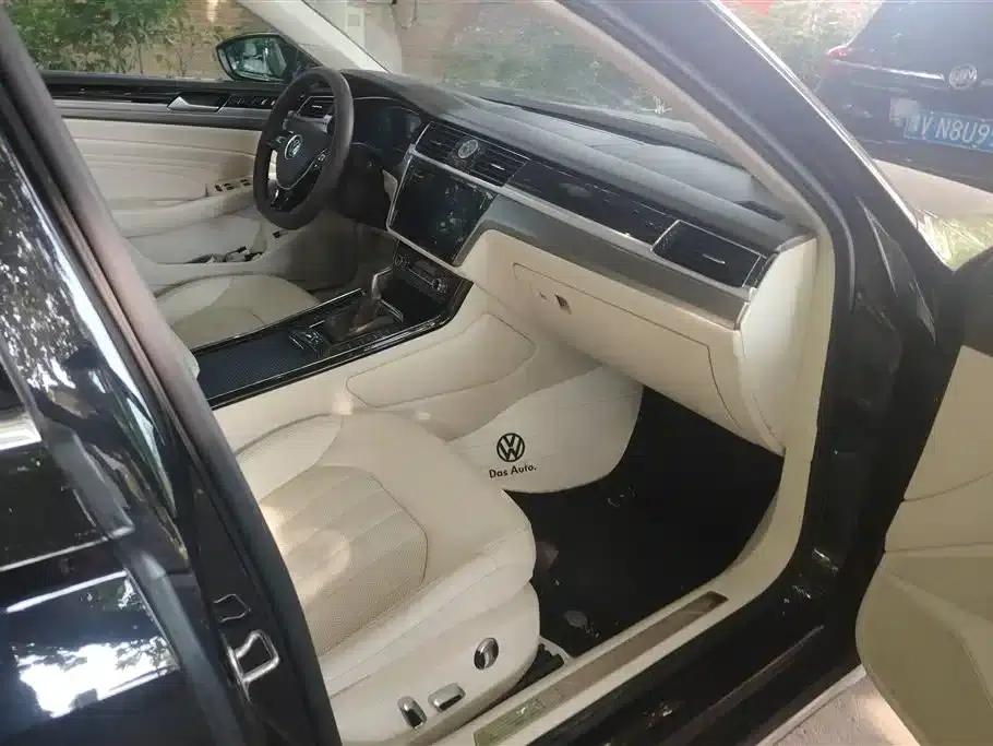 Phideon 2021 380TSI Luxury Edition — миниатюра 8