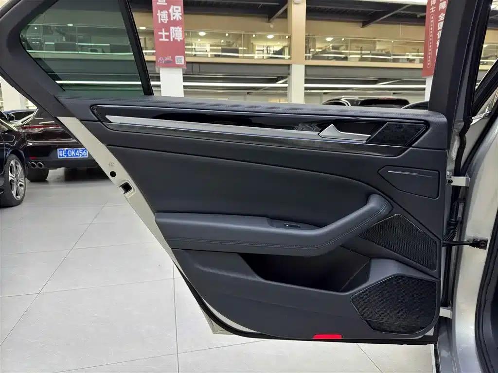 Phideon 2018 Facelift 380TSI 2WD Business Edition — миниатюра 13