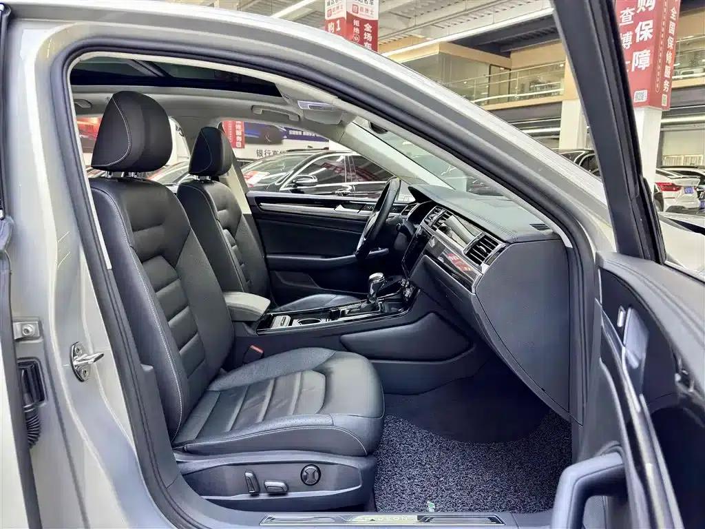 Phideon 2018 Facelift 380TSI 2WD Business Edition — миниатюра 5