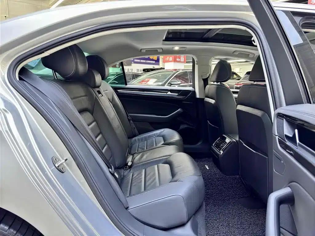Phideon 2018 Facelift 380TSI 2WD Business Edition — миниатюра 6